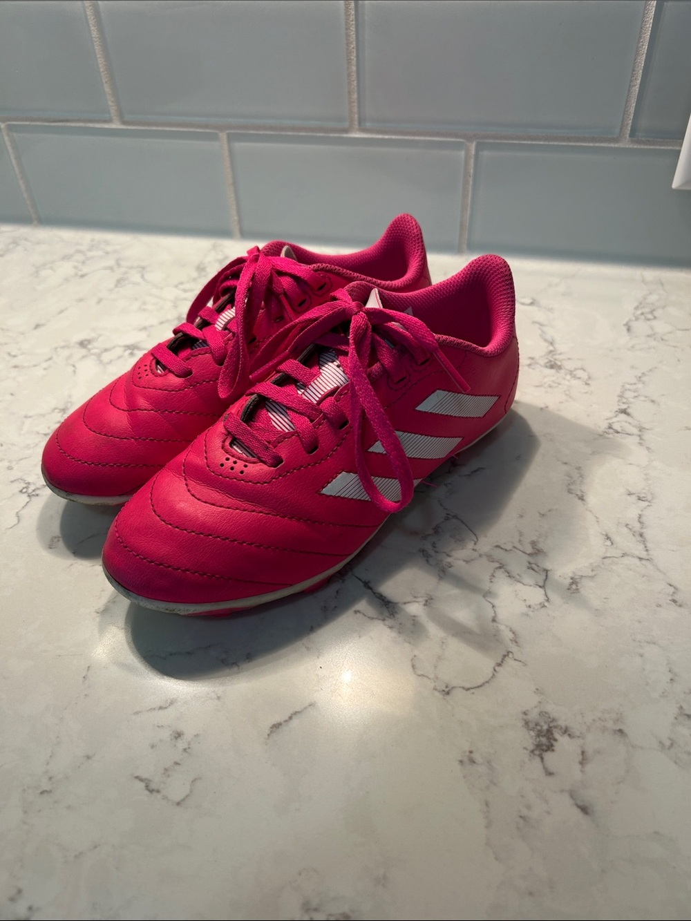 adidas Kids Pink Soccer cleats size 1.5